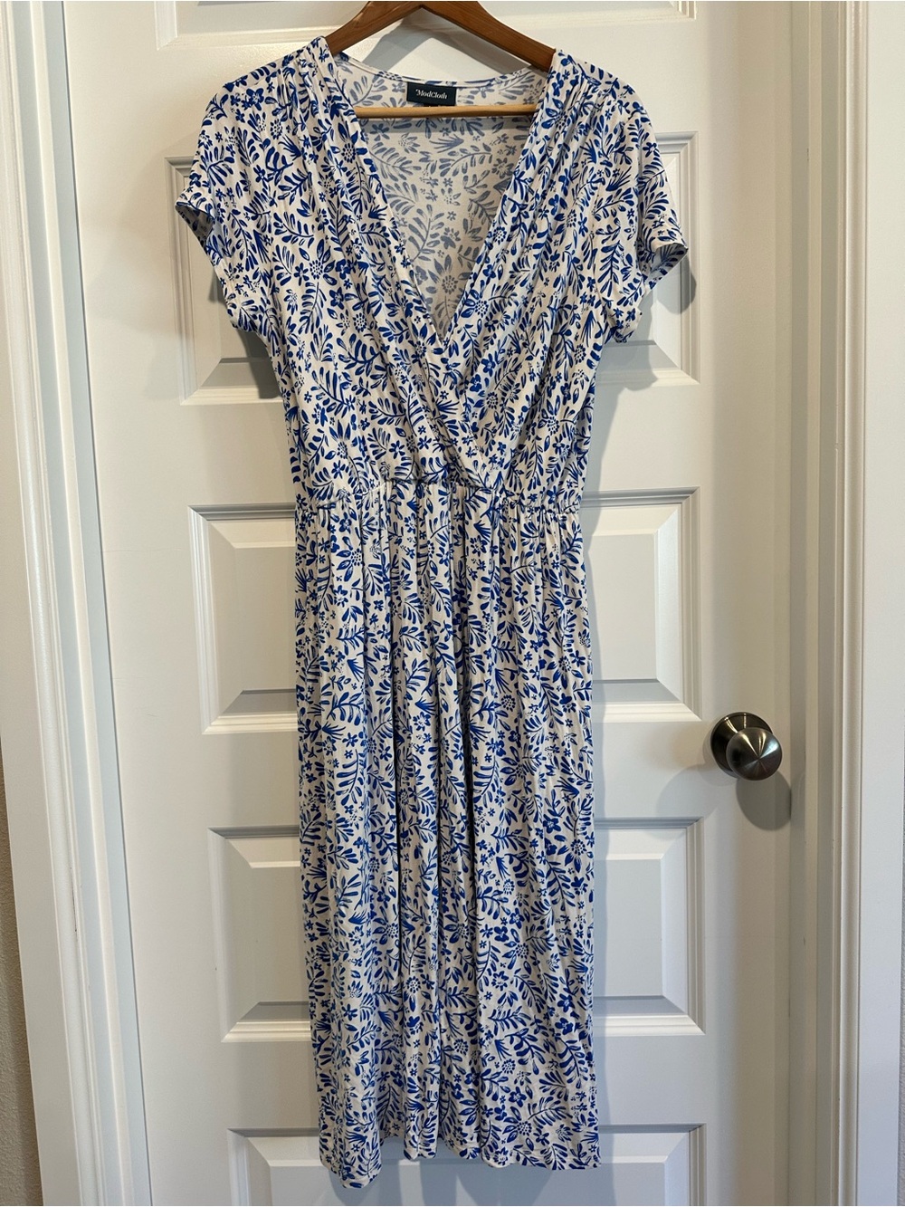 ModCloth Faux-Wrap Floral Midi Dress – Women’s Size Large – EUC